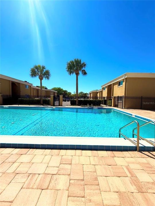 For Sale: $95,990 (1 beds, 1 baths, 768 Square Feet)