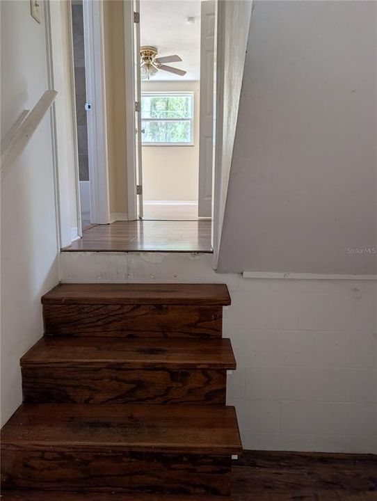 For Sale: $180,000 (3 beds, 2 baths, 1248 Square Feet)