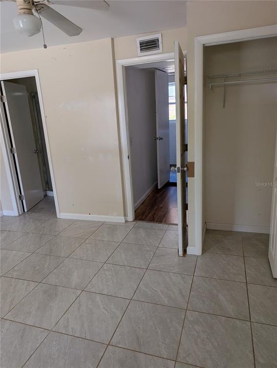 For Sale: $180,000 (3 beds, 2 baths, 1248 Square Feet)