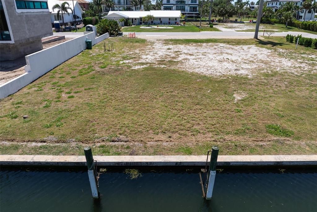 For Sale: $2,500,000 (0.27 acres)