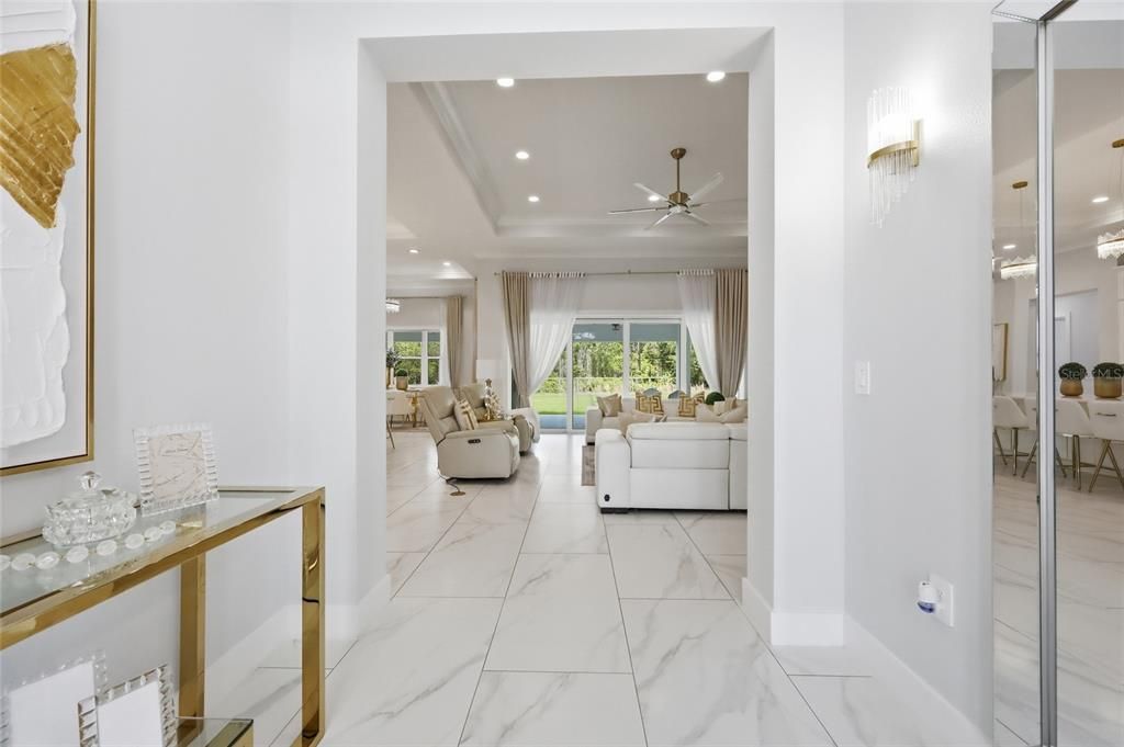 En Venta: $1,350,000 (4 camas, 3 baños, 3417 Pies cuadrados)