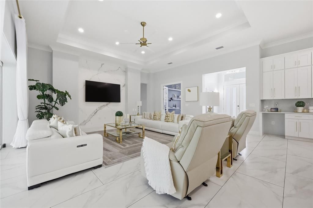 En Venta: $1,350,000 (4 camas, 3 baños, 3417 Pies cuadrados)