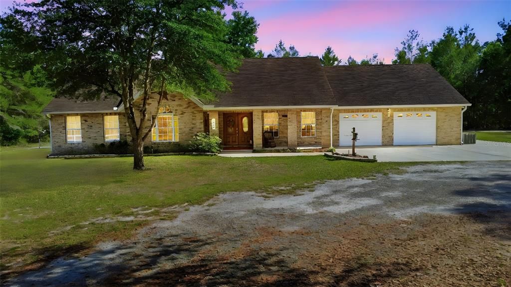 For Sale: $769,900 (3 beds, 2 baths, 2229 Square Feet)