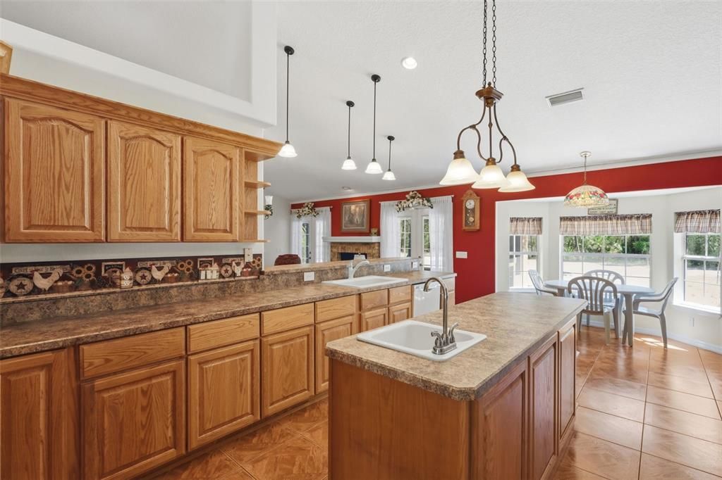 For Sale: $769,900 (3 beds, 2 baths, 2229 Square Feet)