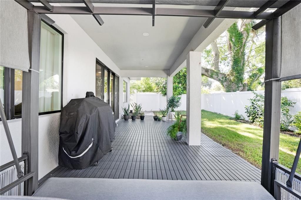 En Venta: $895,000 (4 camas, 2 baños, 2518 Pies cuadrados)
