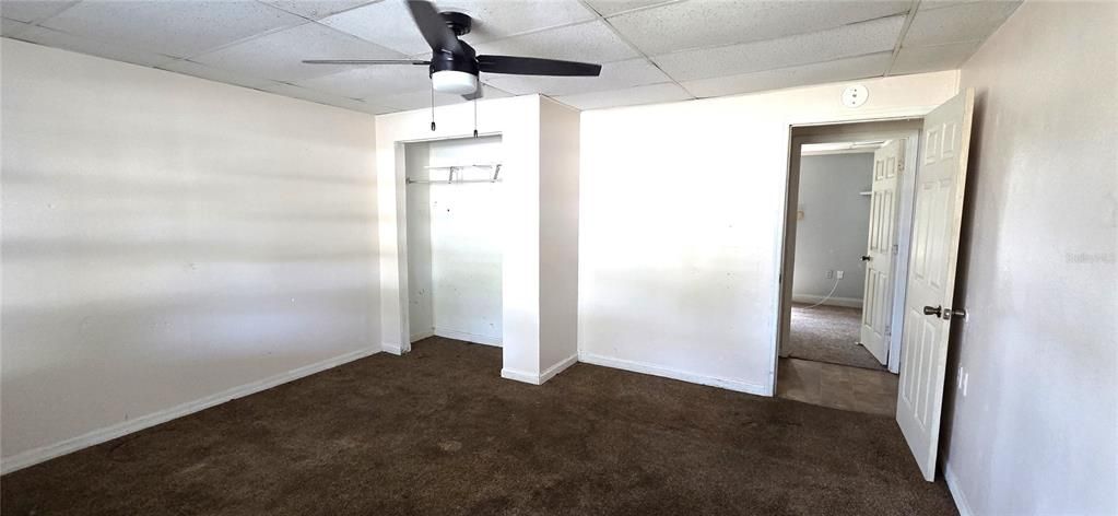 Activo con contrato: $180,000 (4 camas, 2 baños, 2160 Pies cuadrados)
