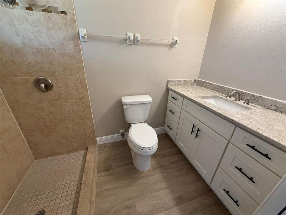 For Rent: $1,600 (2 beds, 2 baths, 1112 Square Feet)