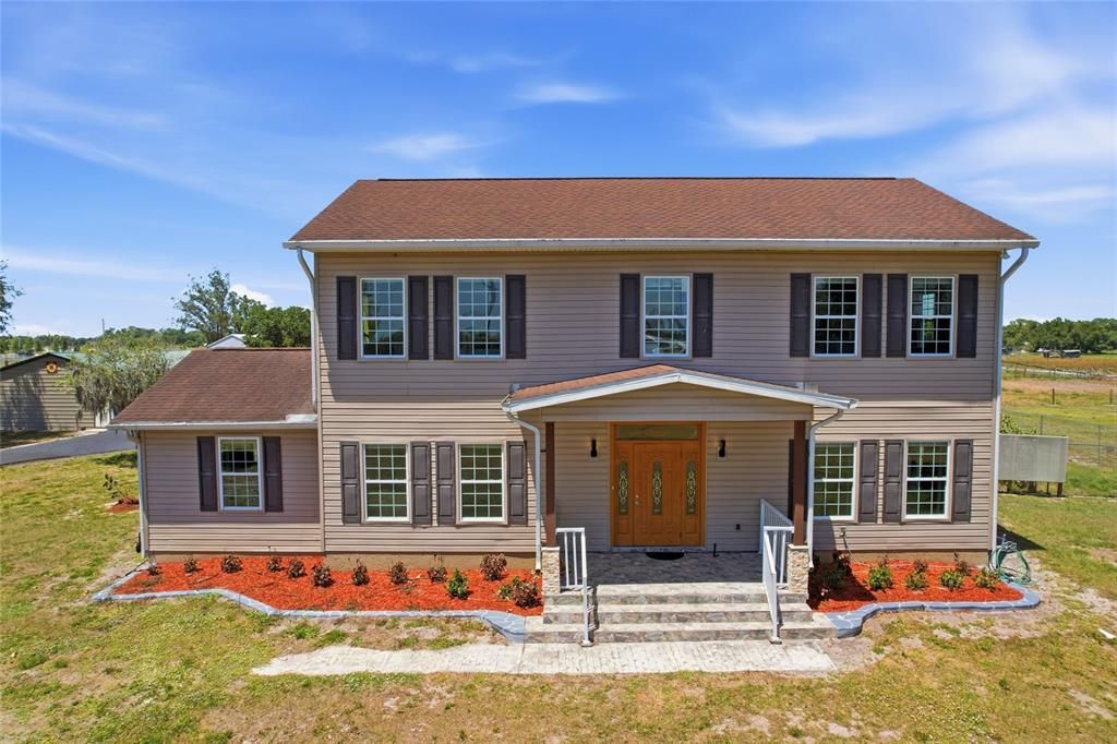 En Venta: $999,500 (3 camas, 3 baños, 2644 Pies cuadrados)