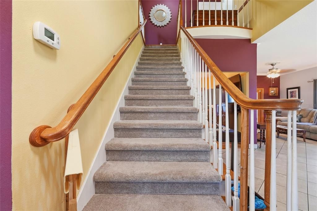 En Venta: $999,500 (3 camas, 3 baños, 2644 Pies cuadrados)