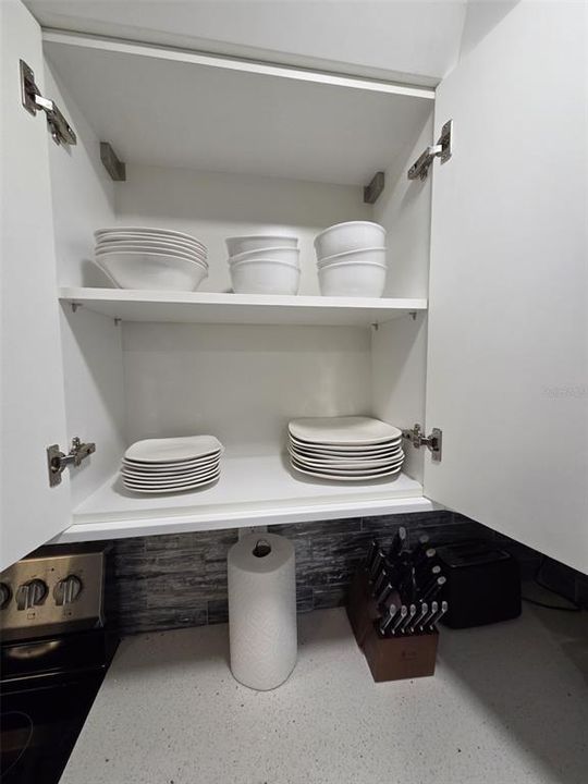 В аренду: $4,250 (4 спален, 2 ванн, 1860 Квадратных фут)