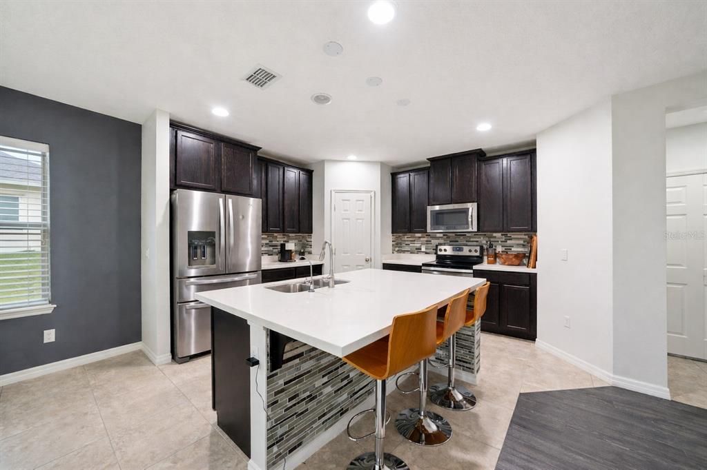 Active With Contract: $429,990 (4 beds, 2 baths, 1964 Square Feet)