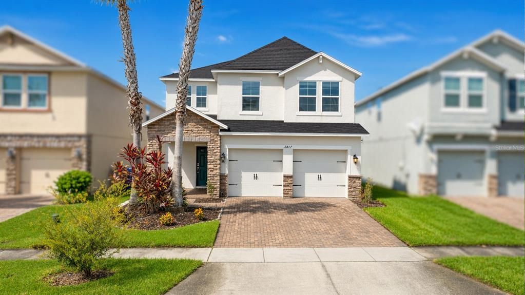 Active With Contract: $429,990 (4 beds, 2 baths, 1964 Square Feet)