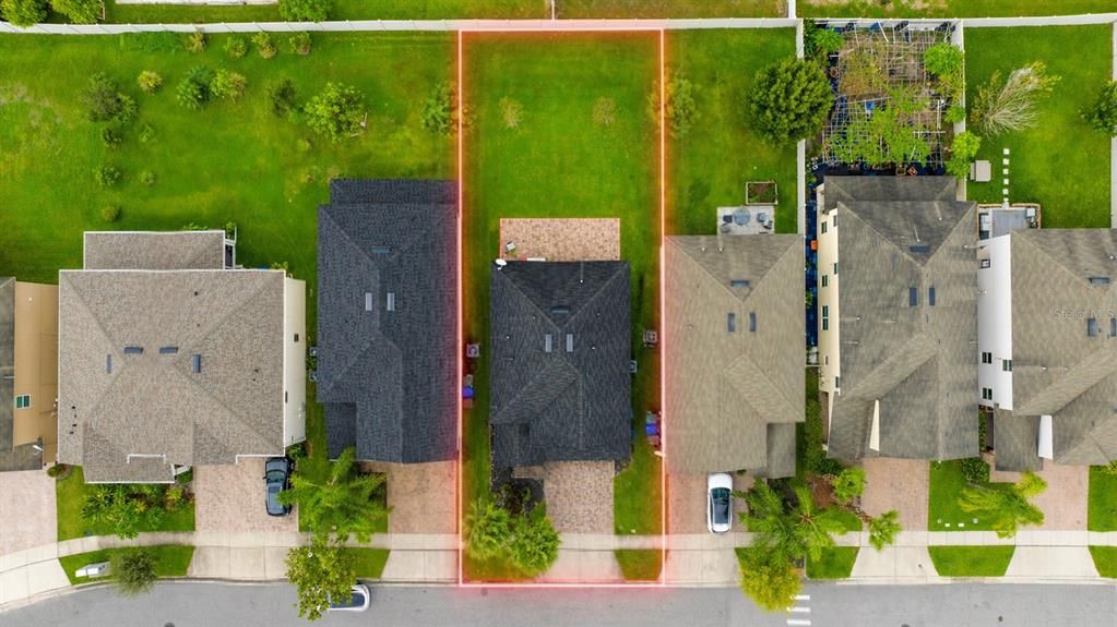 Active With Contract: $429,990 (4 beds, 2 baths, 1964 Square Feet)