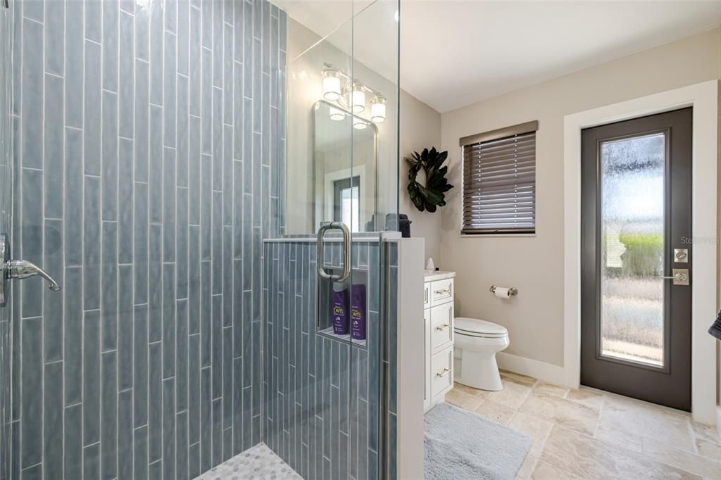 For Sale: $1,799,000 (3 beds, 3 baths, 2813 Square Feet)