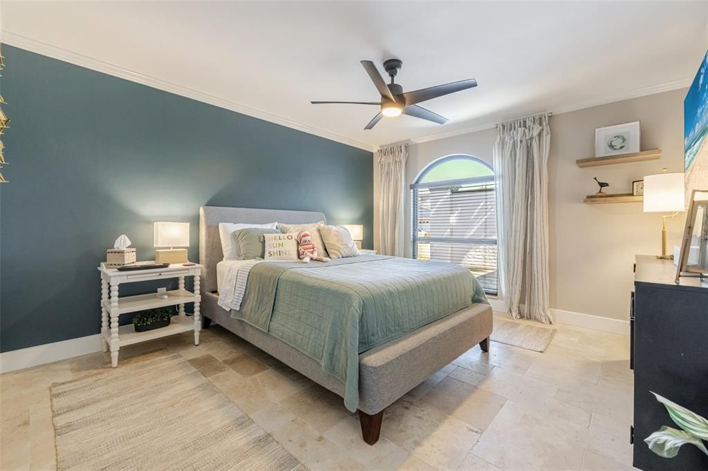 For Sale: $1,799,000 (3 beds, 3 baths, 2813 Square Feet)