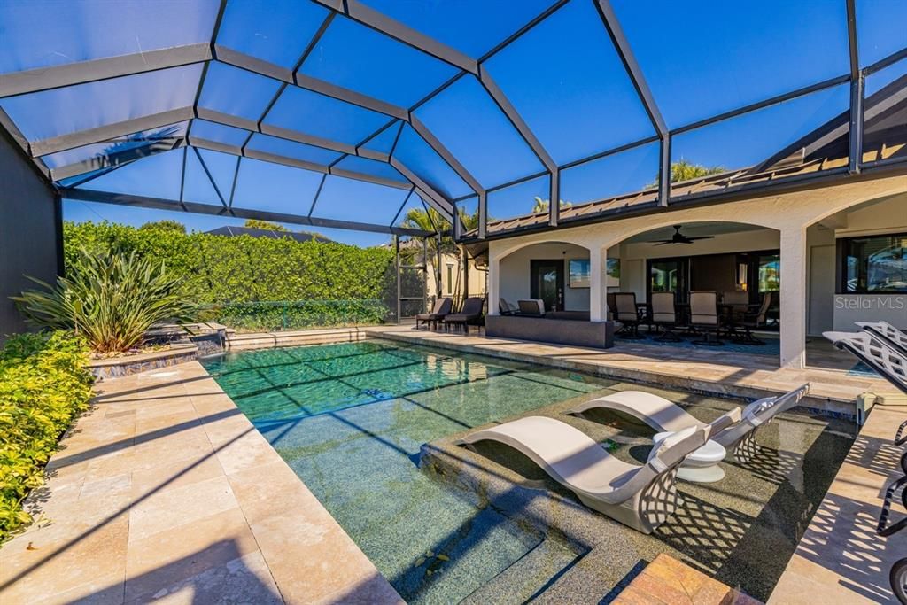 For Sale: $1,799,000 (3 beds, 3 baths, 2813 Square Feet)