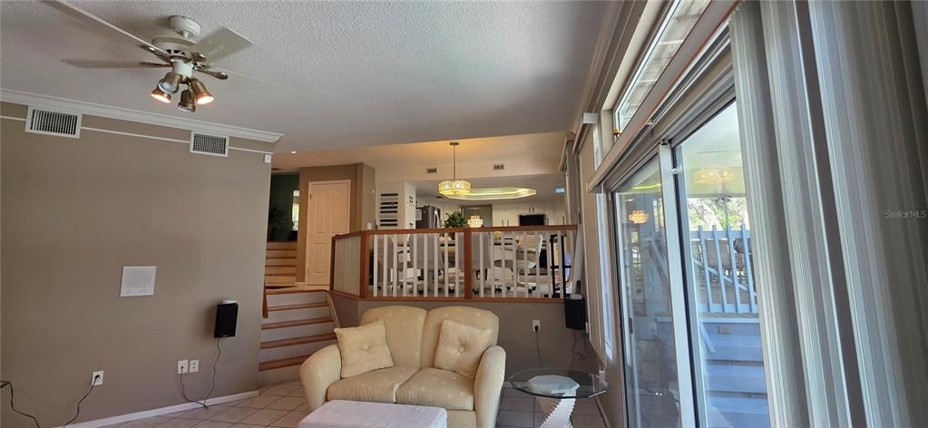 En Venta: $870,000 (5 camas, 3 baños, 3397 Pies cuadrados)