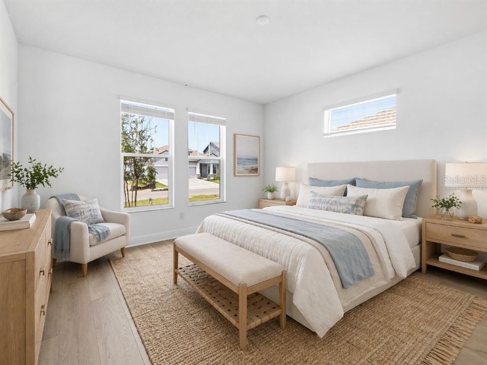 Activo con contrato: $777,999 (5 camas, 4 baños, 3800 Pies cuadrados)