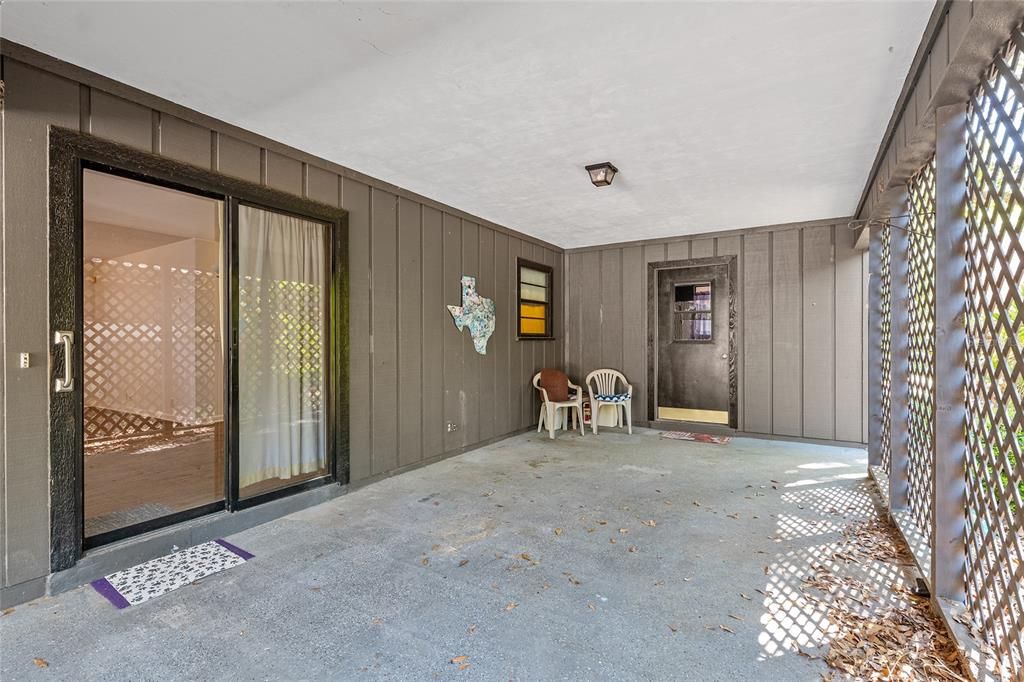 For Rent: $1,600 (2 beds, 2 baths, 1056 Square Feet)