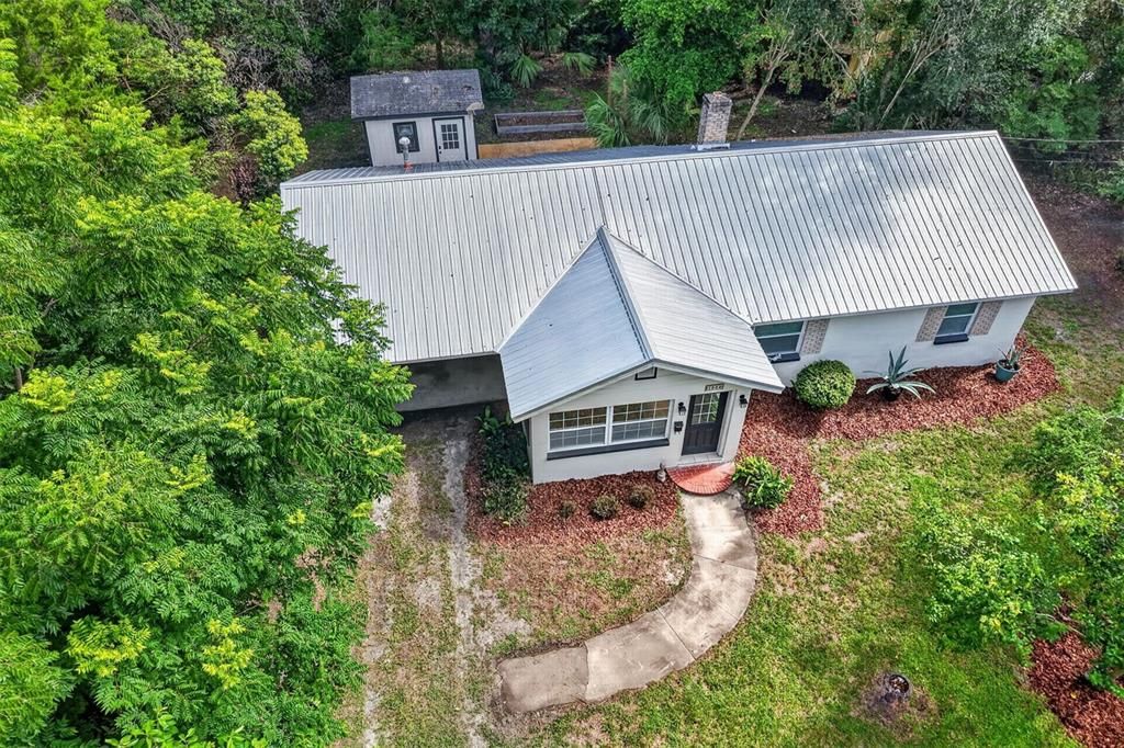 Active With Contract: $274,900 (3 beds, 1 baths, 1176 Square Feet)