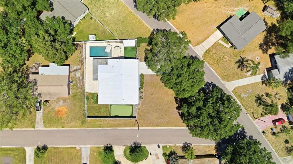 Activo con contrato: $599,900 (4 camas, 2 baños, 1789 Pies cuadrados)