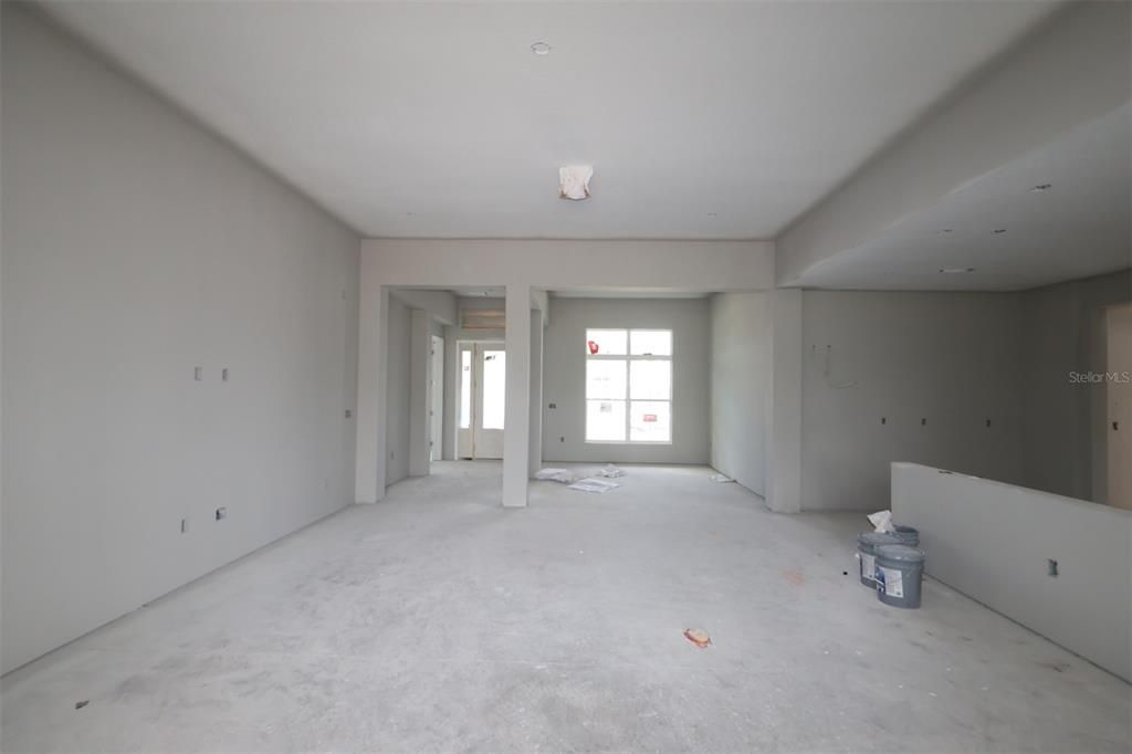 En Venta: $1,069,990 (5 camas, 4 baños, 3978 Pies cuadrados)