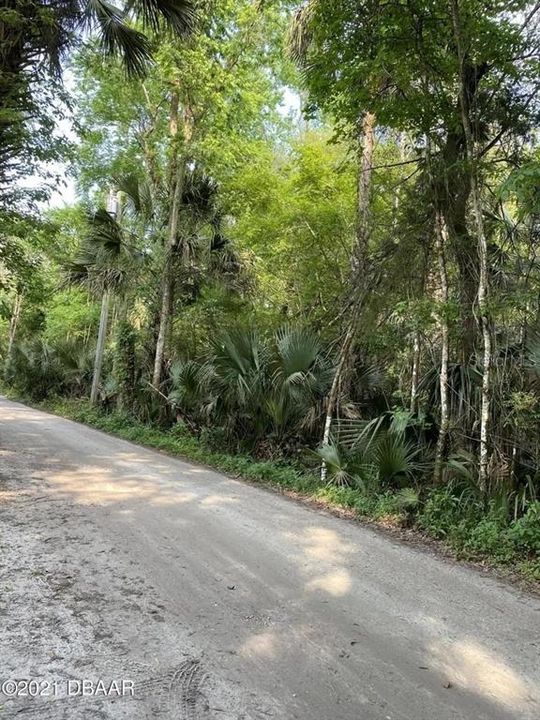 En Venta: $89,000 (2.54 acres)