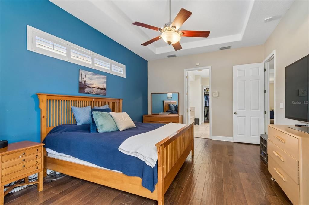 Active With Contract: $599,900 (4 beds, 2 baths, 2378 Square Feet)