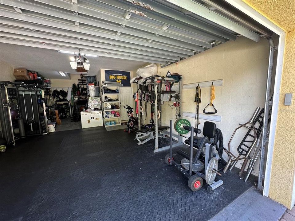 Active With Contract: $599,900 (4 beds, 2 baths, 2378 Square Feet)