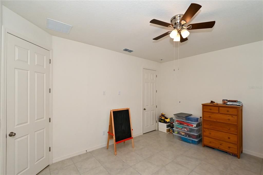Active With Contract: $399,000 (3 beds, 3 baths, 2014 Square Feet)
