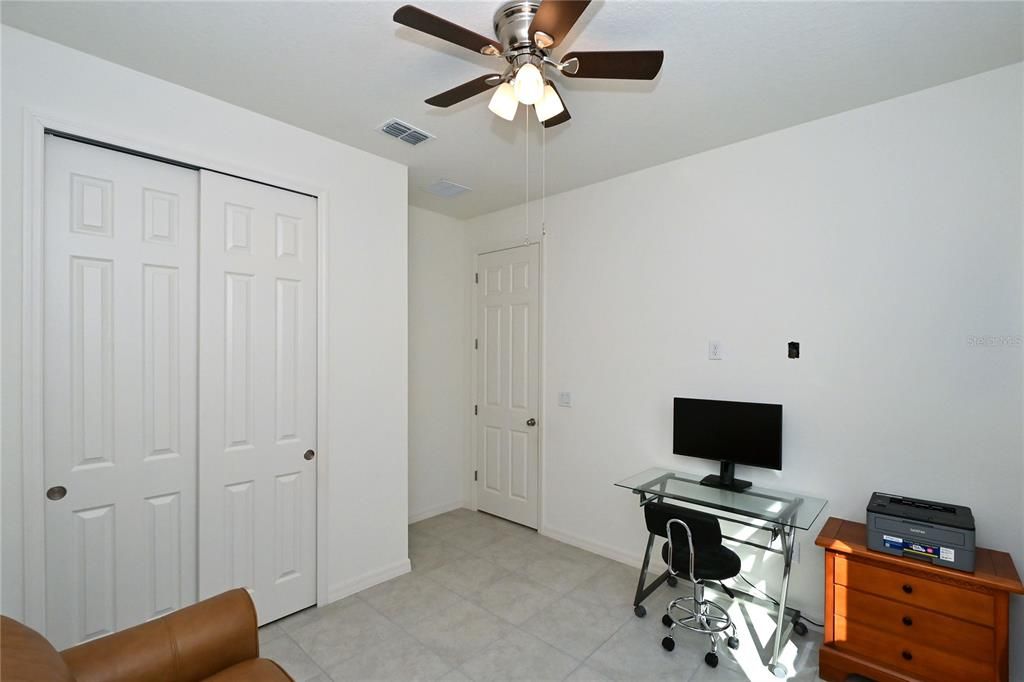 Active With Contract: $399,000 (3 beds, 3 baths, 2014 Square Feet)