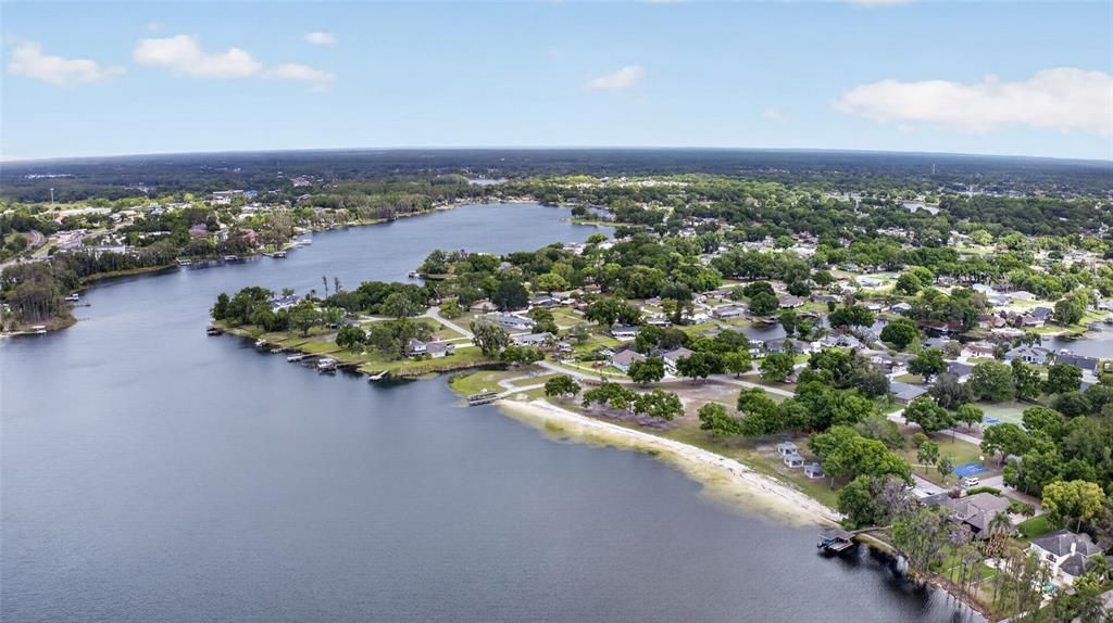 For Sale: $925,000 (4 beds, 4 baths, 3202 Square Feet)