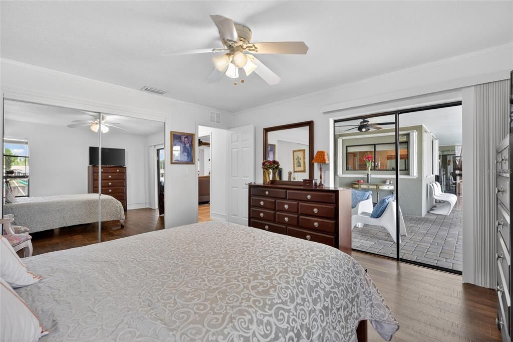 For Sale: $925,000 (4 beds, 4 baths, 3202 Square Feet)