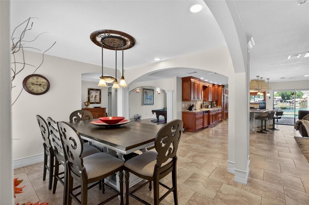 For Sale: $925,000 (4 beds, 4 baths, 3202 Square Feet)