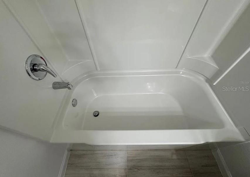 В аренду: $2,500 (3 спален, 2 ванн, 1687 Квадратных фут)