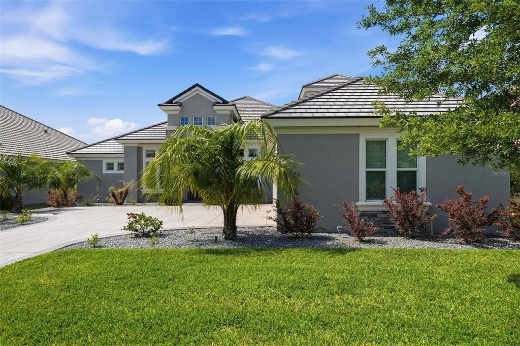 For Sale: $1,450,000 (4 beds, 4 baths, 4193 Square Feet)