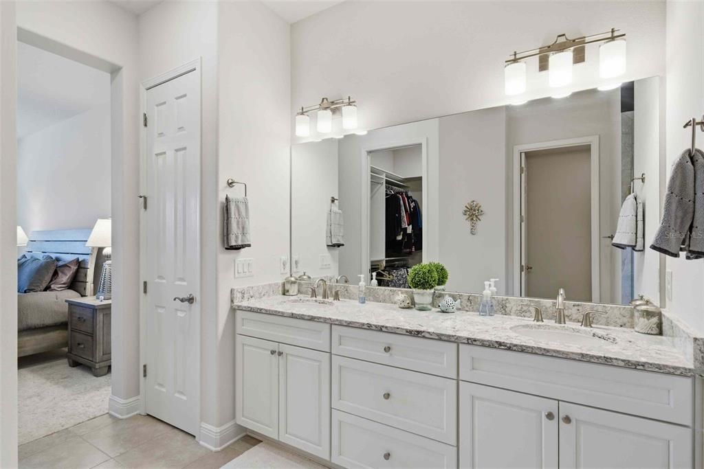 For Sale: $1,450,000 (4 beds, 4 baths, 4193 Square Feet)