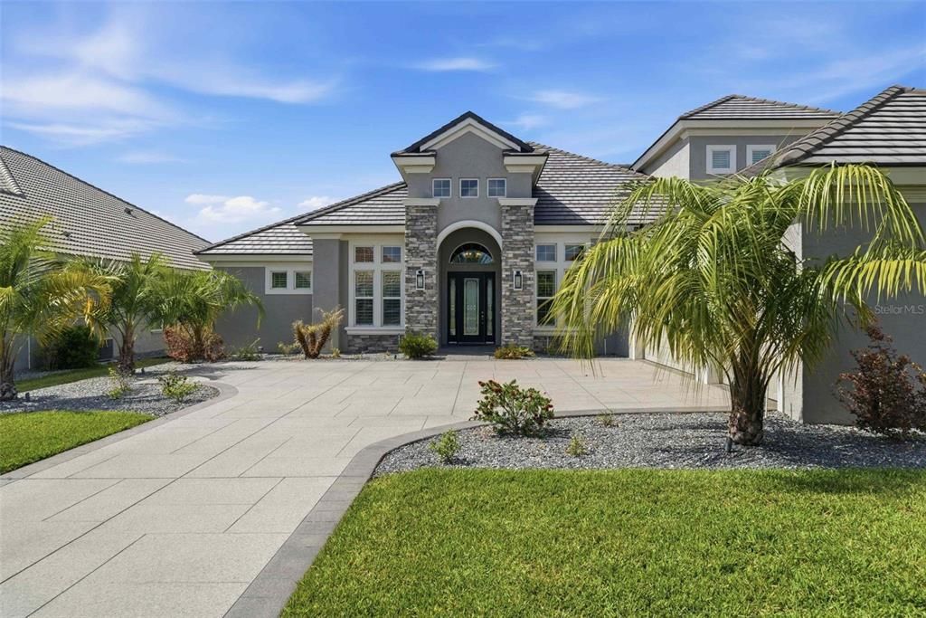 For Sale: $1,450,000 (4 beds, 4 baths, 4193 Square Feet)
