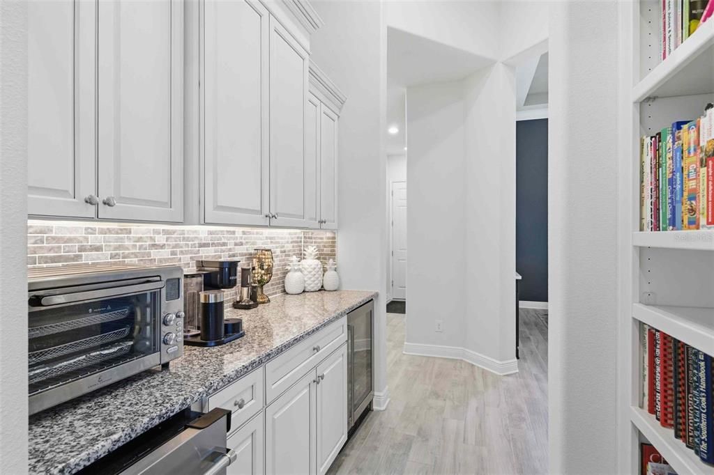 For Sale: $1,450,000 (4 beds, 4 baths, 4193 Square Feet)