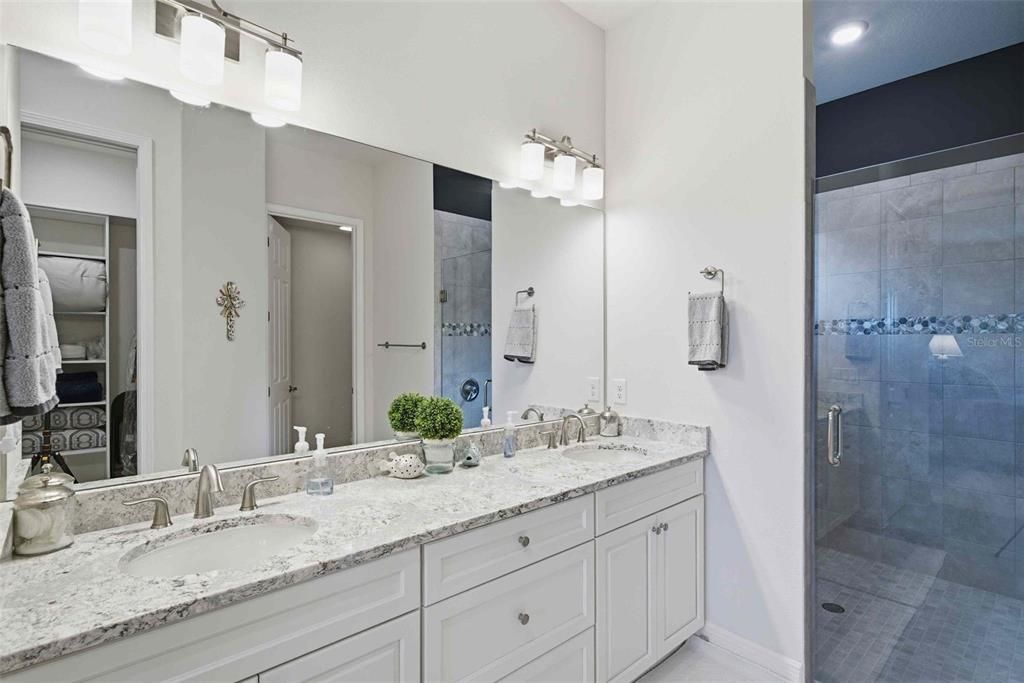 For Sale: $1,450,000 (4 beds, 4 baths, 4193 Square Feet)