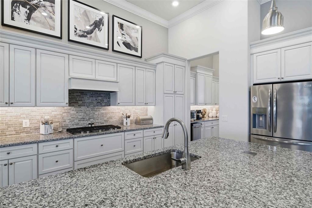 For Sale: $1,450,000 (4 beds, 4 baths, 4193 Square Feet)