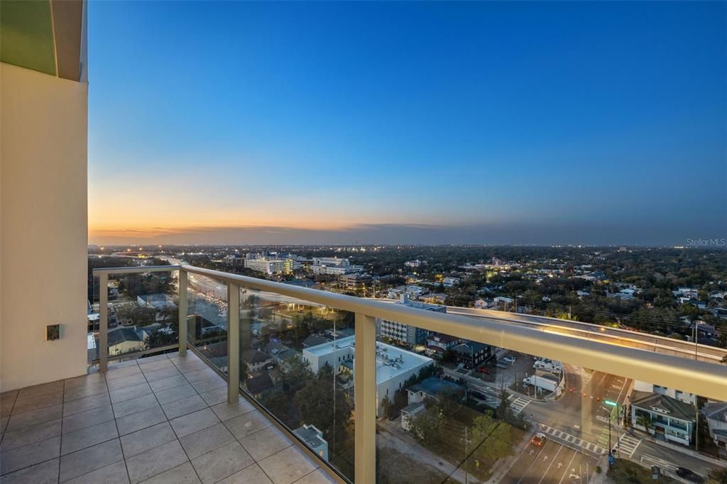 For Rent: $4,900 (2 beds, 2 baths, 1430 Square Feet)