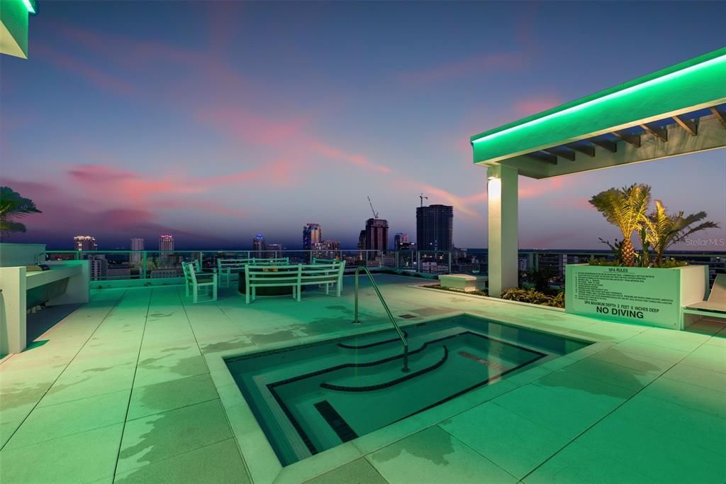 For Rent: $4,900 (2 beds, 2 baths, 1430 Square Feet)