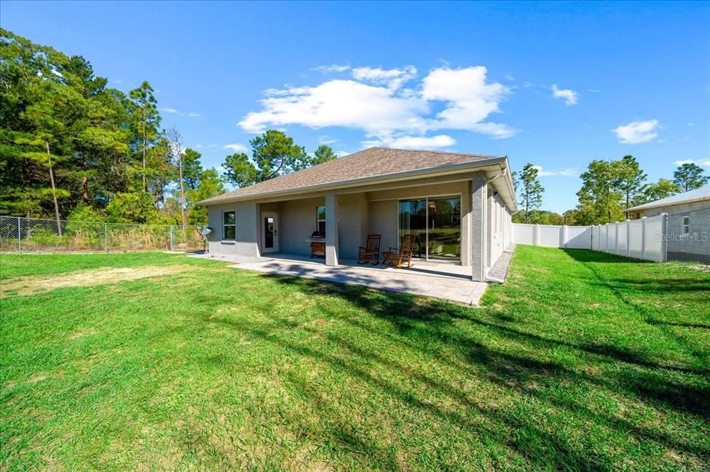 Activo con contrato: $319,990 (3 camas, 2 baños, 1830 Pies cuadrados)