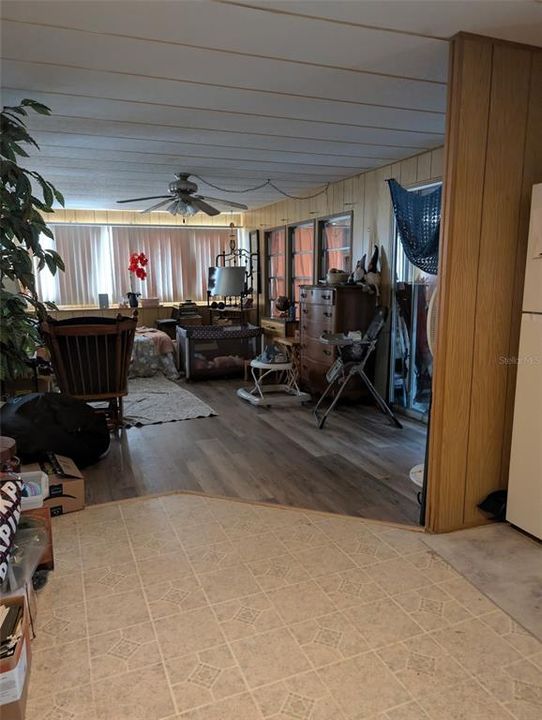 For Sale: $50,000 (1 beds, 1 baths, 624 Square Feet)