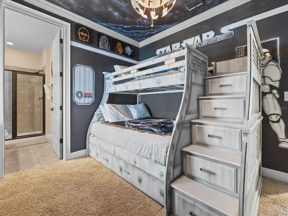 En Venta: $899,000 (5 camas, 5 baños, 3326 Pies cuadrados)