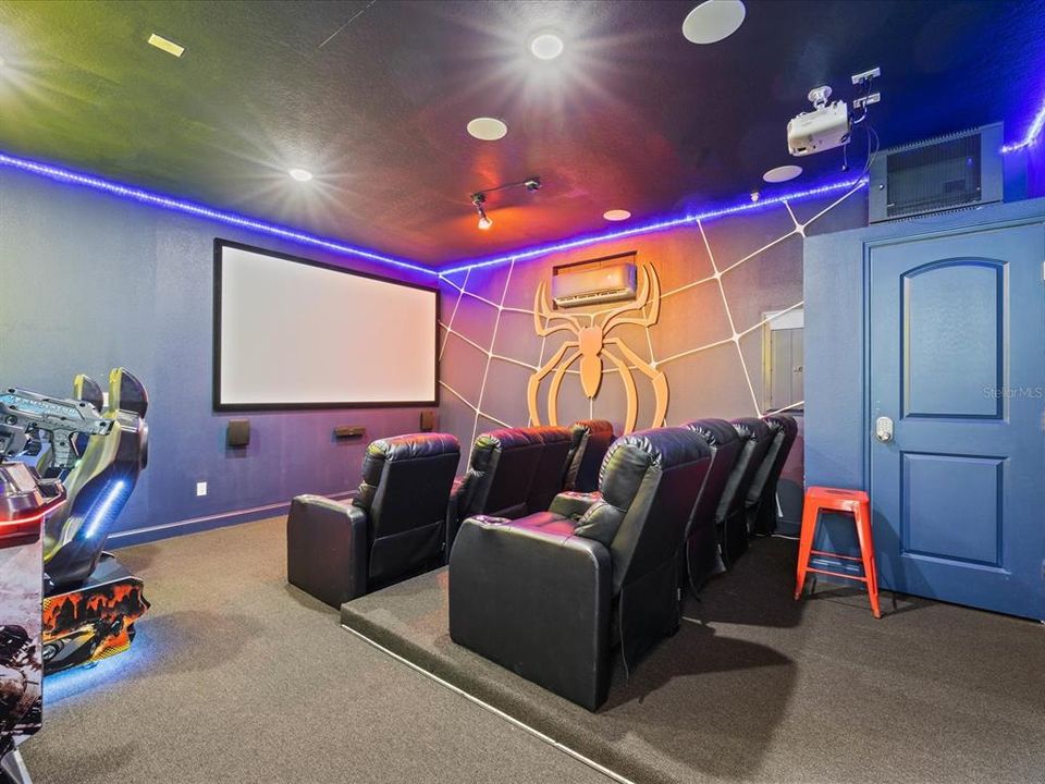 En Venta: $899,000 (5 camas, 5 baños, 3326 Pies cuadrados)