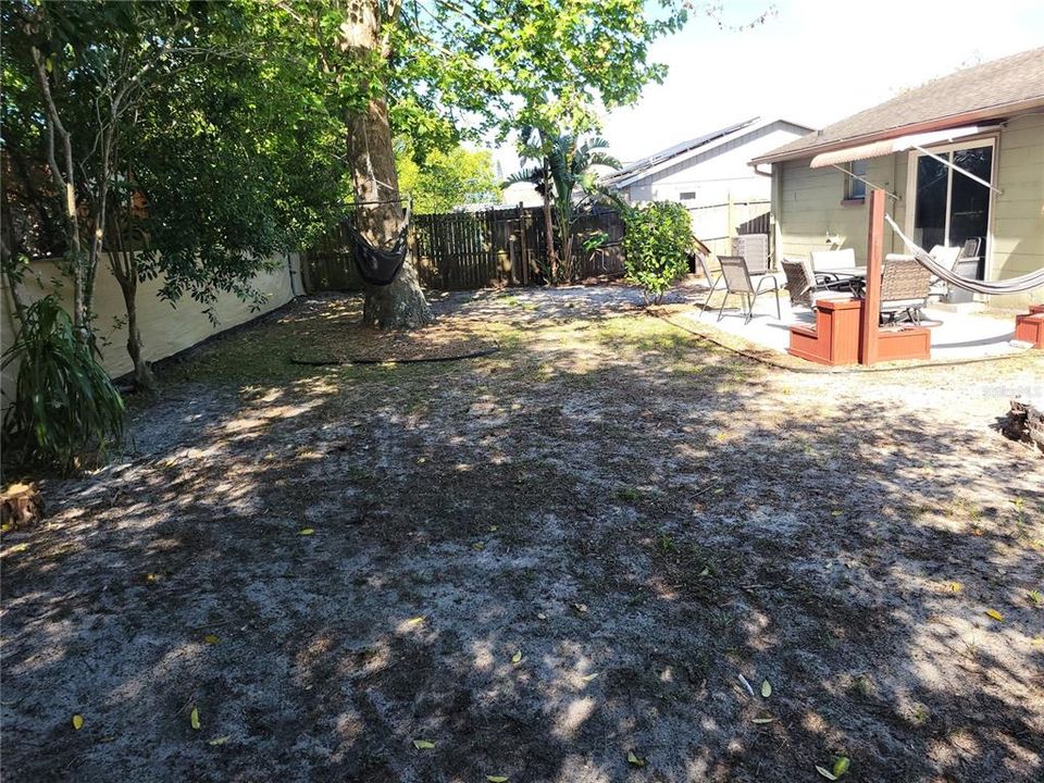 For Rent: $1,550 (2 beds, 1 baths, 952 Square Feet)