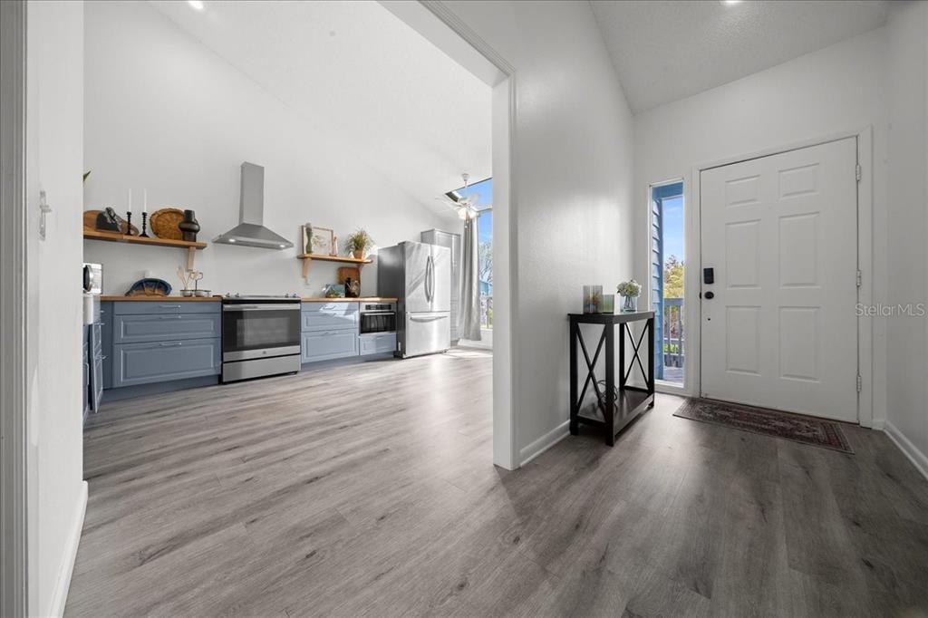 For Rent: $3,000 (3 beds, 2 baths, 1621 Square Feet)