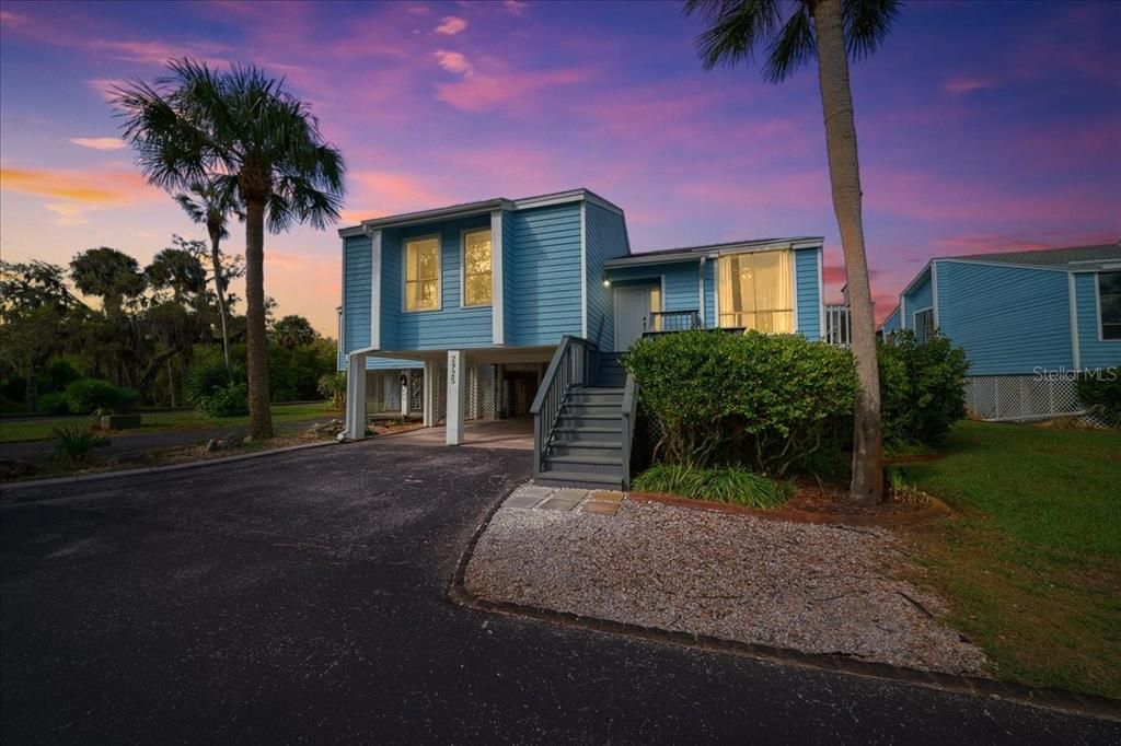 For Rent: $3,000 (3 beds, 2 baths, 1621 Square Feet)